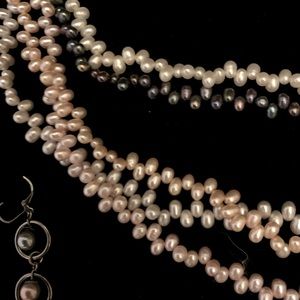 Colored faux pearls and matching earrings